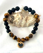 Perlenarmband Tigerauge und Lavasteine als Paararmband mit Charm