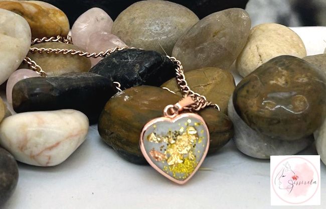 Herzanhänger in Roségold 1,4cm, mit grauem Beton